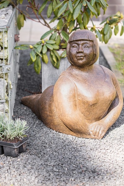 Skulptur 'Yoga Lady', braun, B 80 cm, H 57 cm, T 42 cm