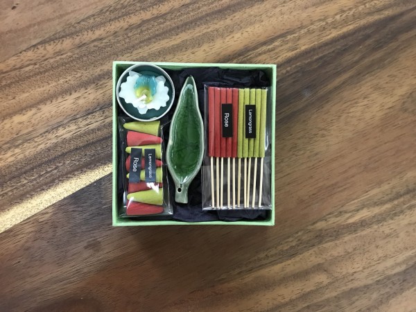 Räucher-Box mit Kerze, grün, T 12 cm, B 12 cm, H 2,5 cm