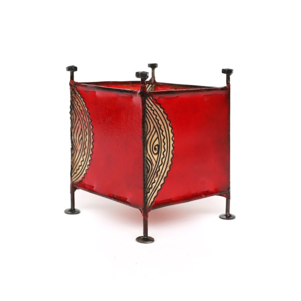 Tischleuchte 'Smara' aus Leder, rot, H 18 cm, T 14 cm, B 14 cm