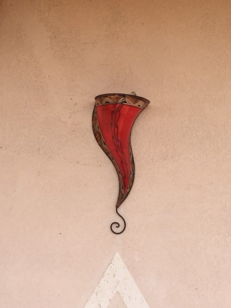 Wand-Lederlaterne links, rot, H 58 cm, T 25 cm, B 25 cm