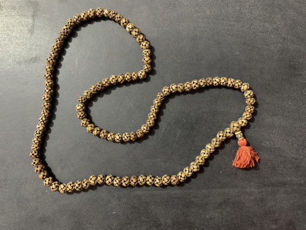 Mala-Gebetskette aus Büffelknochen, braun, L 50 cm