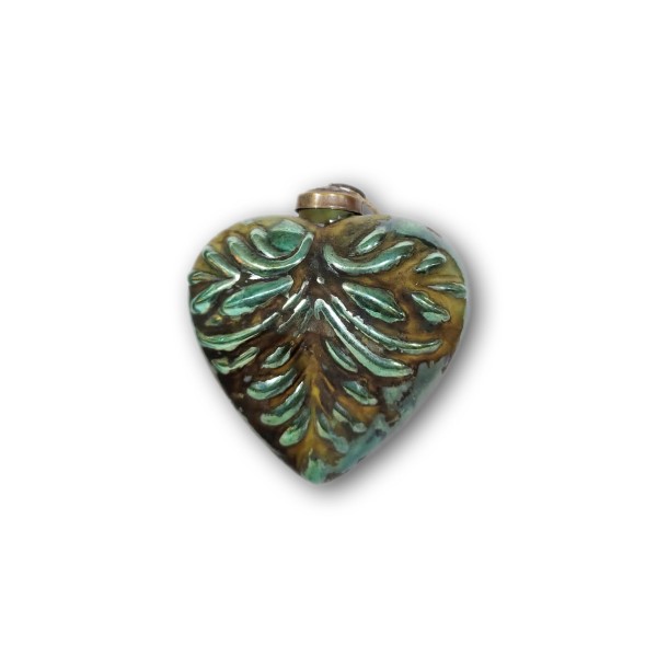 Anhänger 'Herz', antik grün, H 8 cm, B 7 cm