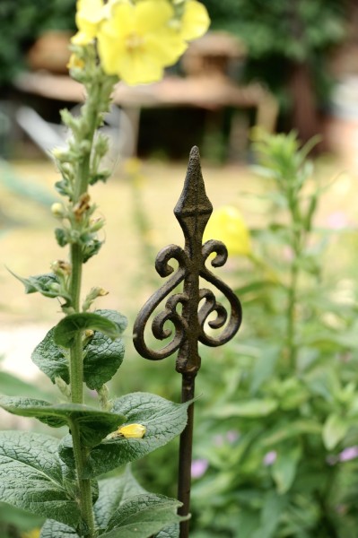 Gartenstecker 'Speer', dunkel, Ø 7 cm, H 112 cm