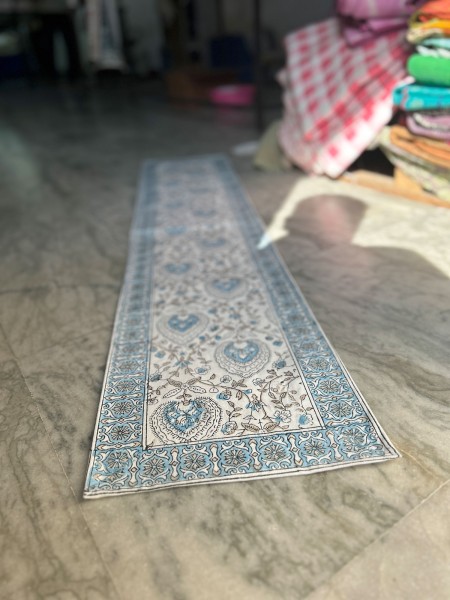 Tischläufer 'Amar', blau-weiß, Blockprint, L 150 cm, B 30 cm