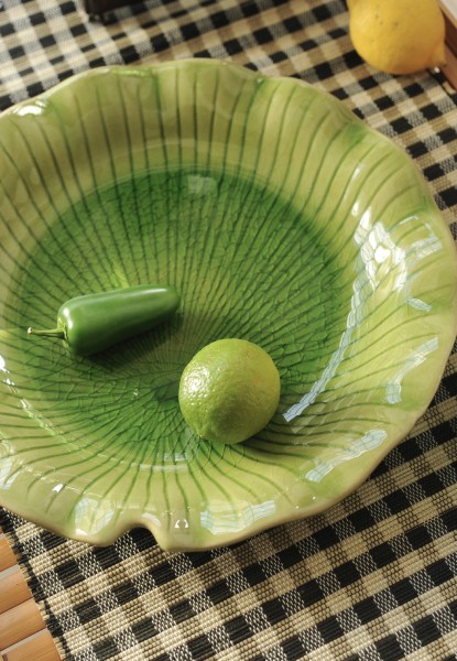 Teller 'Lotusblatt', grün, Ø 30 cm, H 4,5 cm