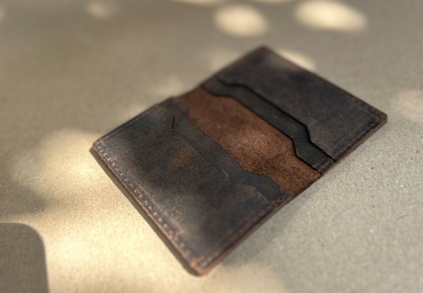 Kartenhalter aus Büffelleder, braun, L 10 cm, B 6,5 cm