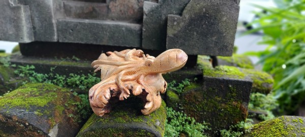 Figur 'Oktopus' aus Holz, L 17 cm, B 11 cm