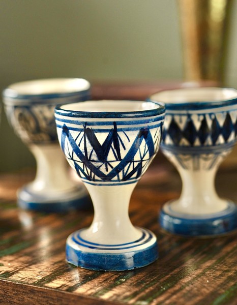 Keramik-Eierbecher, blau, weiß, H 7 cm, Ø 5 cm