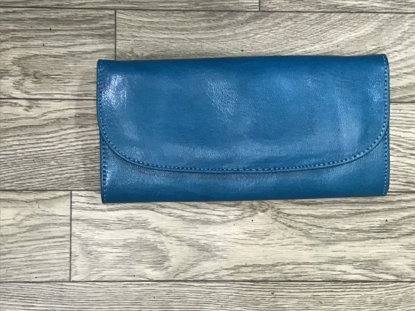 Brieftasche 'Eva' aus blauem Ziegenleder, B 20 cm, H 9 cm