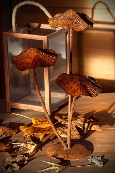 Figur 'Pilze' aus Eisen, H 45,5 cm, B 28 cm, L 22,5 cm