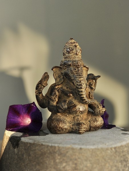 Bronze-Figur 'Ganesha' , H 13 cm, B 10 cm, L 7 cm